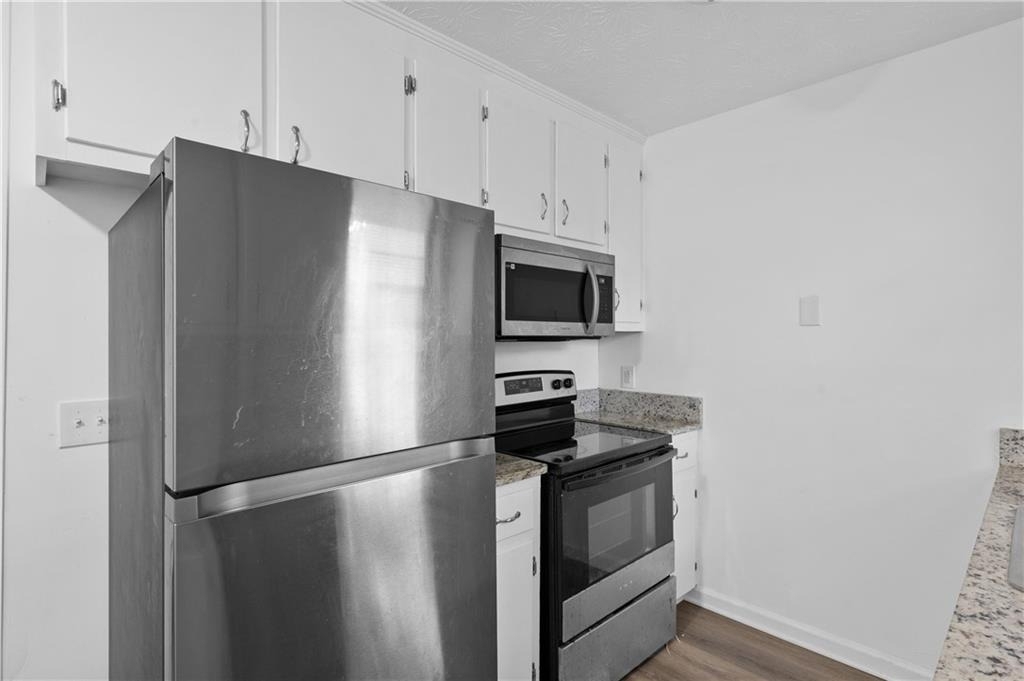 1012 Davis Street - Photo 9