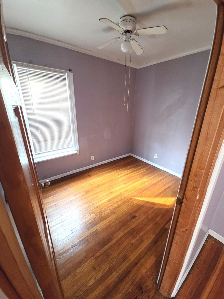 2118 W Garfield Boulevard - Photo 5