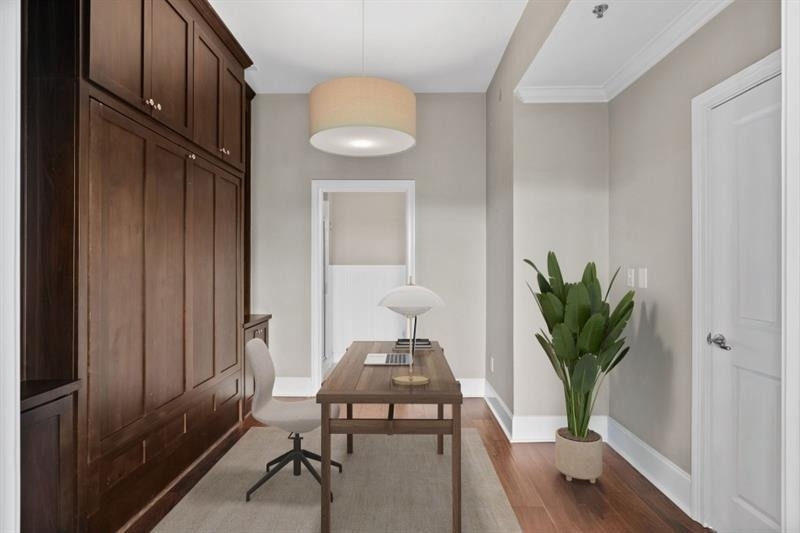 2255 Peachtree Road Ne - Photo 2