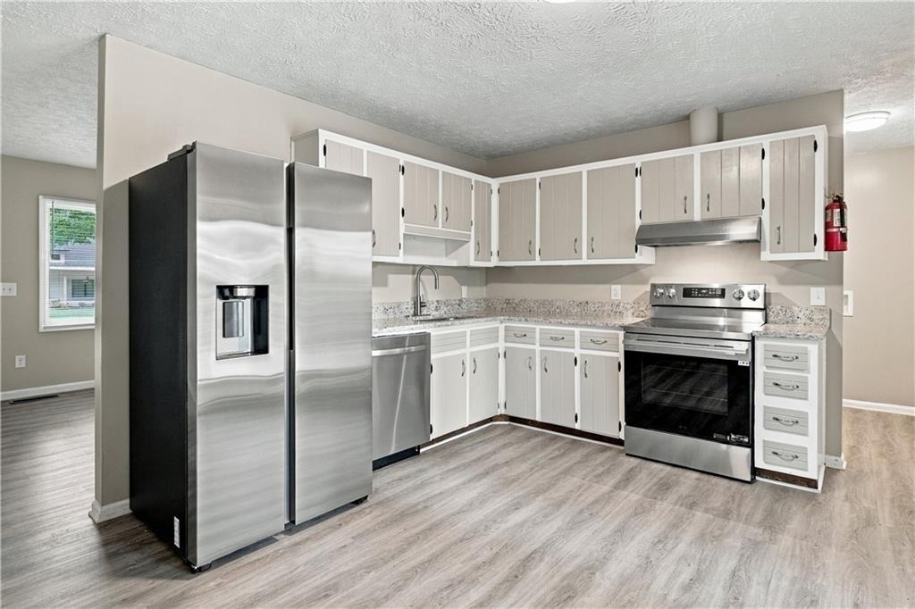 215 Henry Street - Photo 7