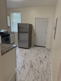 7630 S Peoria Street - Photo 15