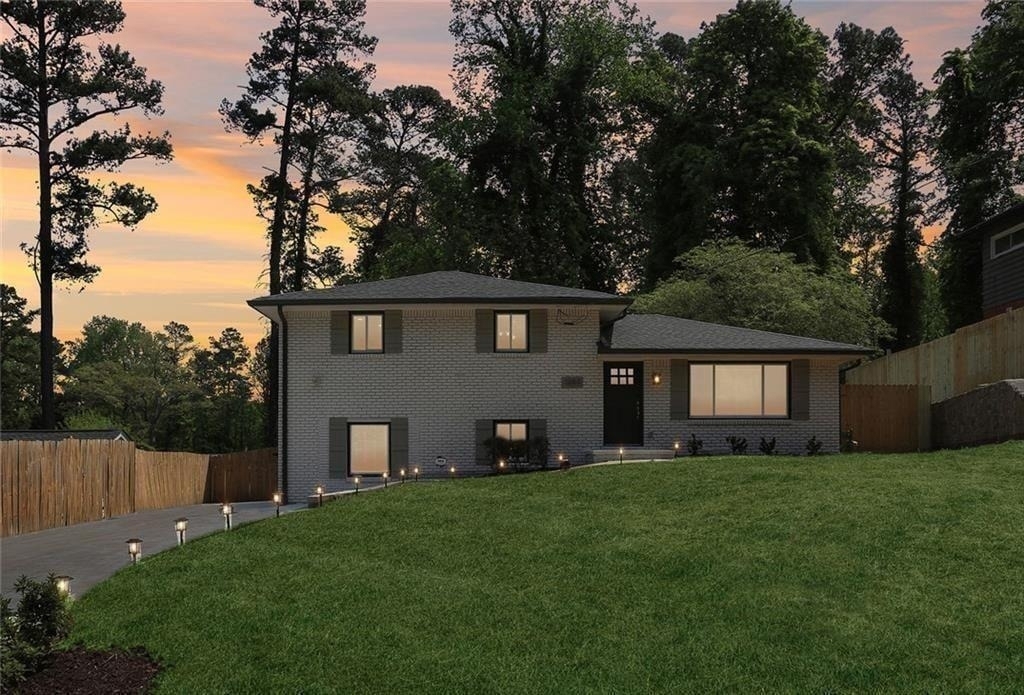 1888 La Mesa - Photo 1