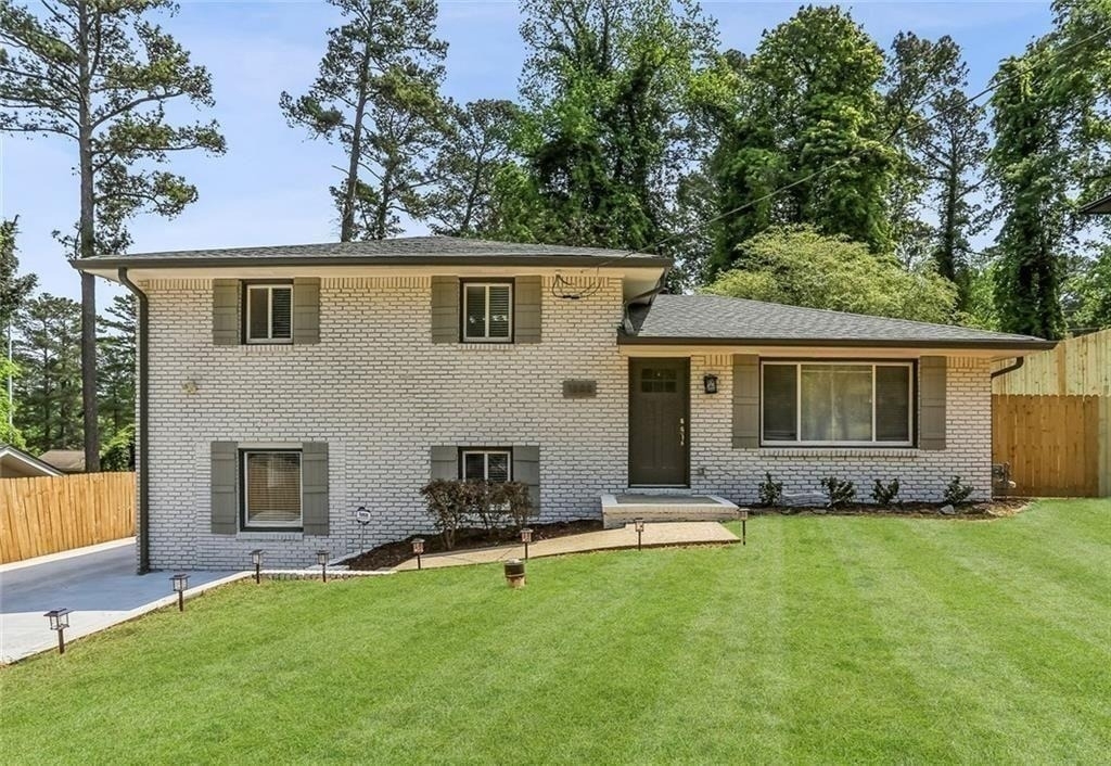 1888 La Mesa - Photo 2