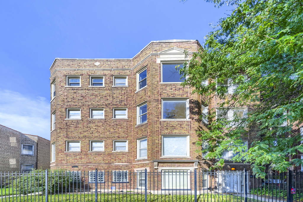 7724 S Cornell Avenue - Photo 0