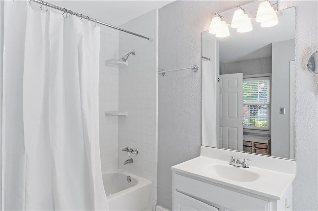 2305 Sanford Road - Photo 24