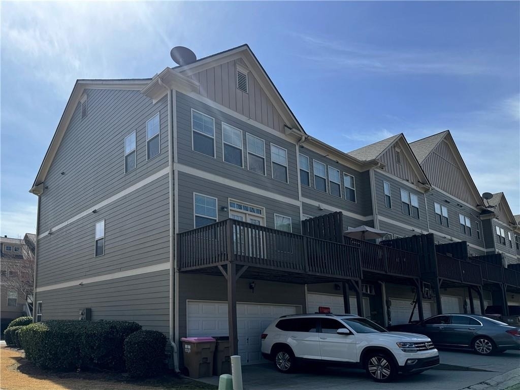 625 Grove Manor Park - Photo 2