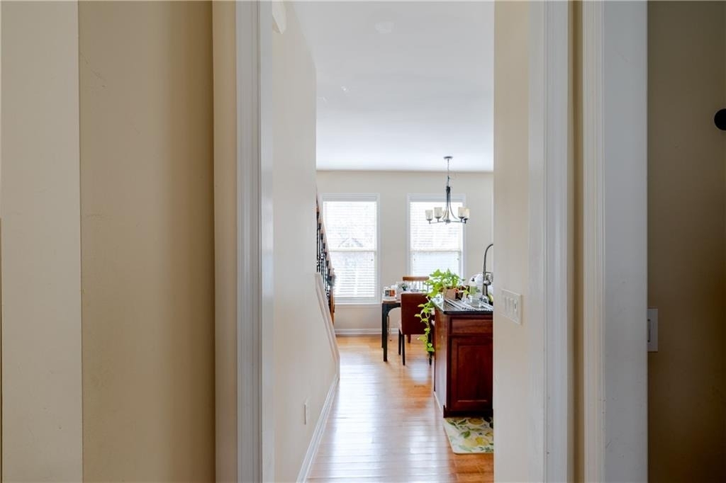 625 Grove Manor Park - Photo 5