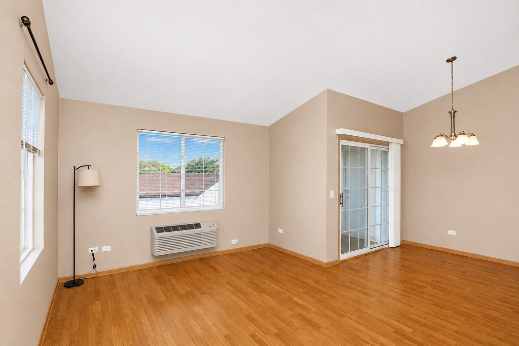 1623 Silverstone Drive - Photo 2