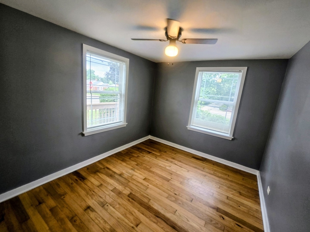 1640 N Prairie Avenue - Photo 5