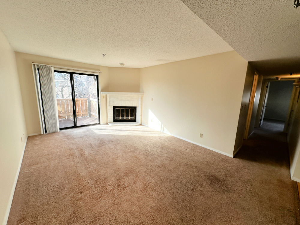 1340 Brook Street - Photo 3