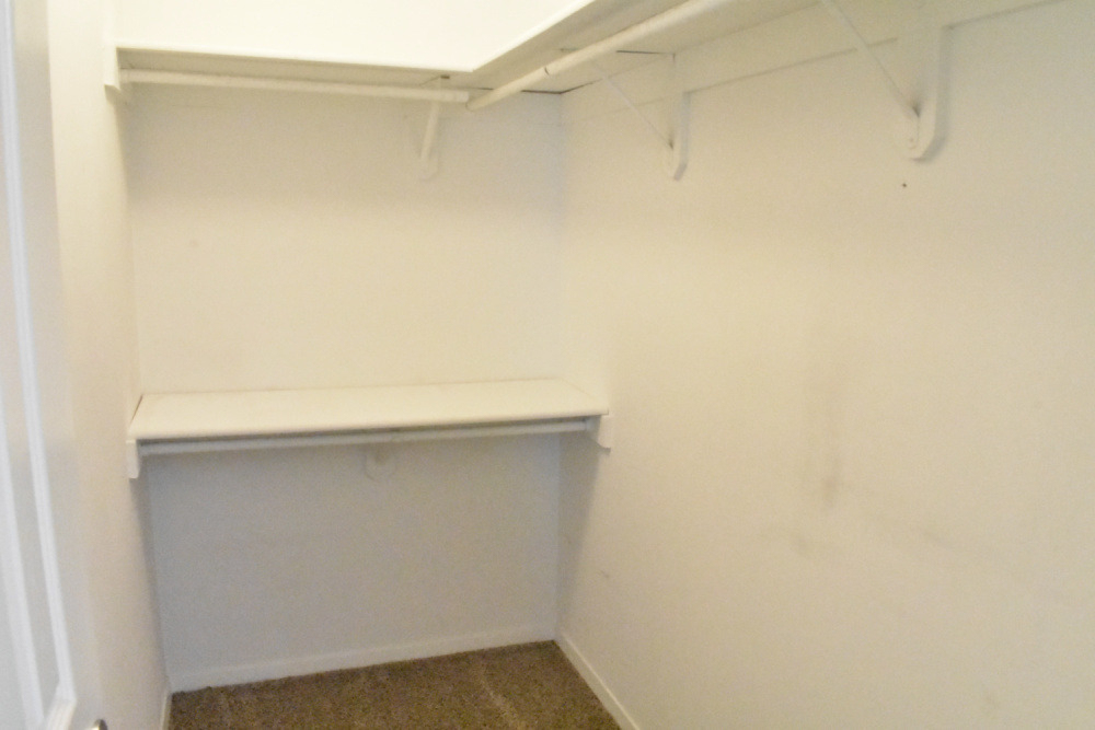 1340 Brook Street - Photo 5