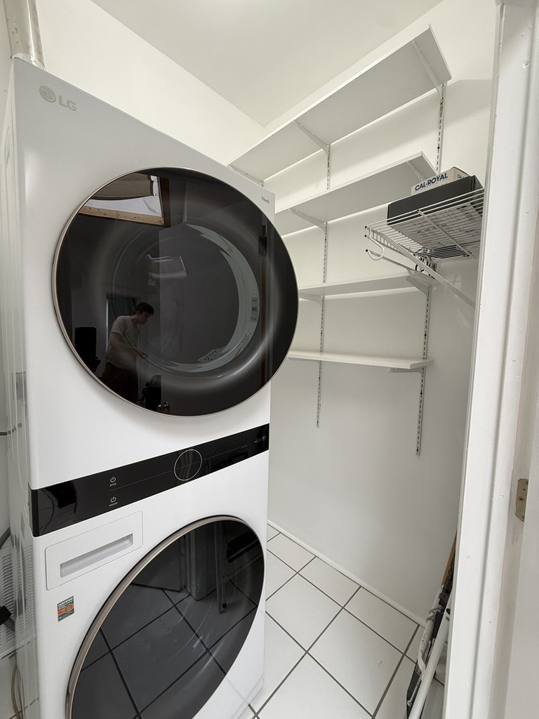 1524 W Jarvis Avenue - Photo 9