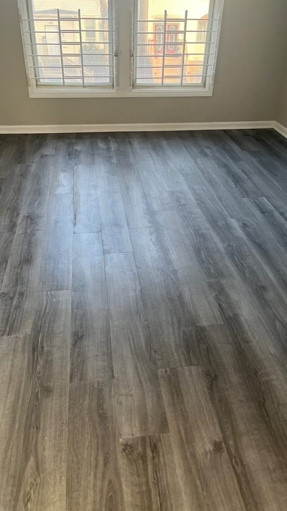 7652 S Dante Avenue - Photo 3