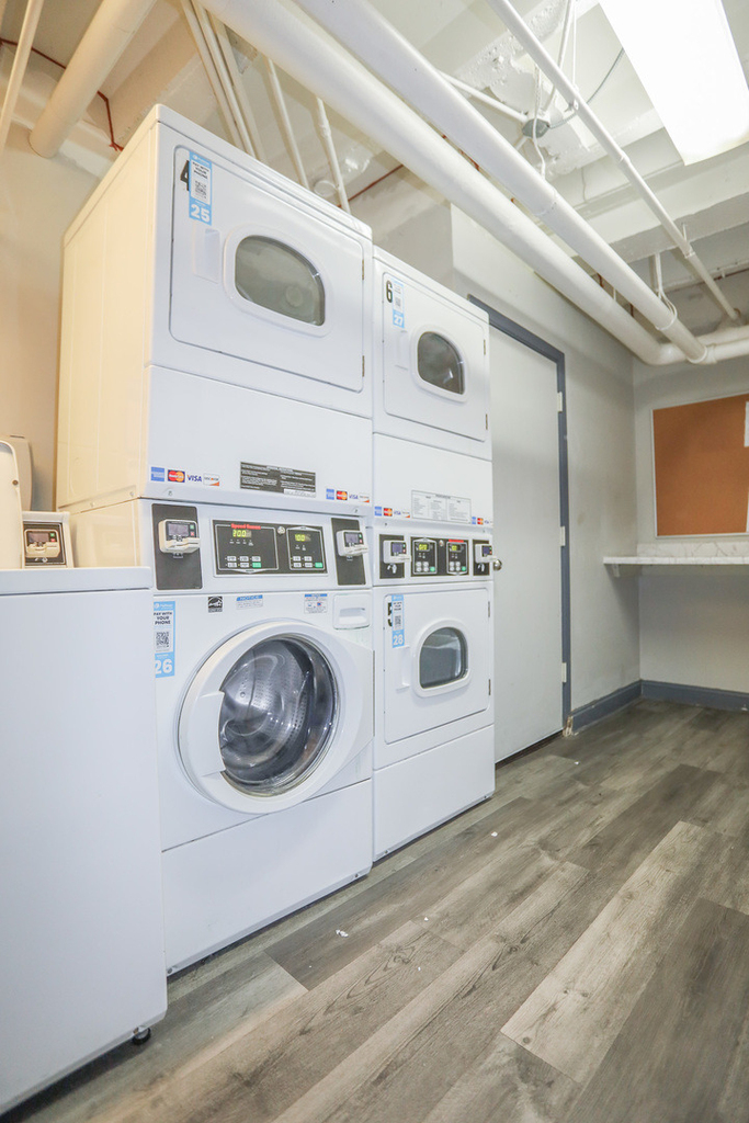 5214 S Woodlawn Avenue - Photo 8