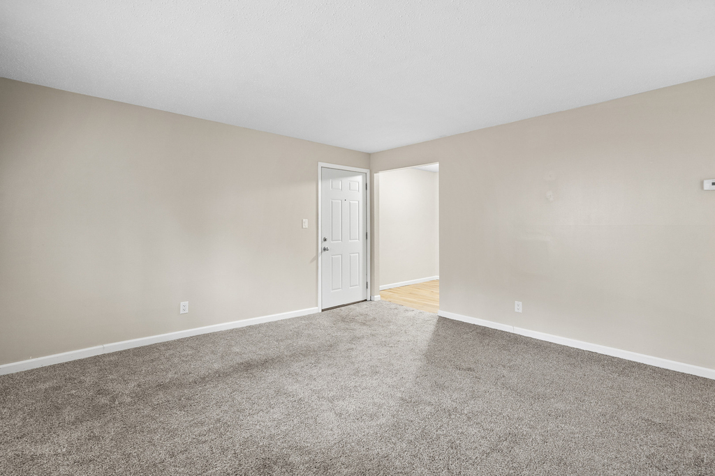 2655 Tech Drive - Photo 2