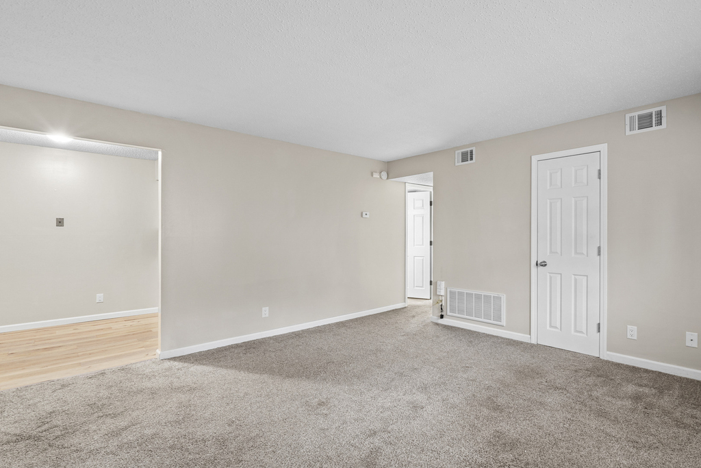 2655 Tech Drive - Photo 3