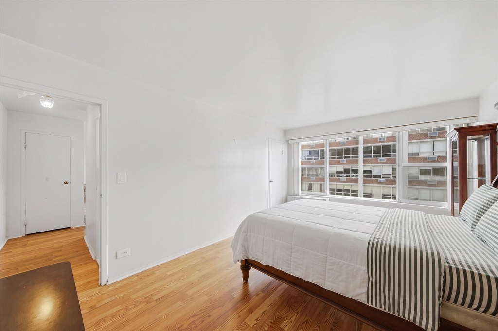 6157 N Sheridan Road - Photo 15