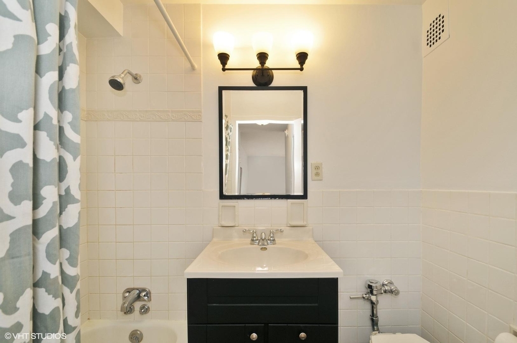 2909 N Sheridan Road - Photo 7