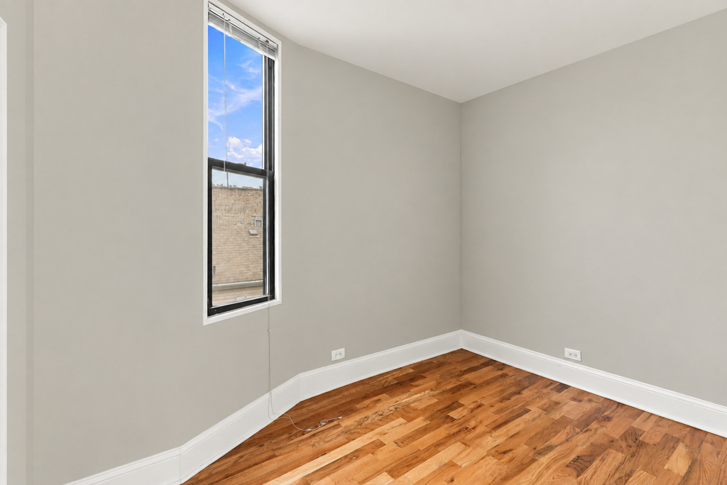 1480 W Erie Street - Photo 11