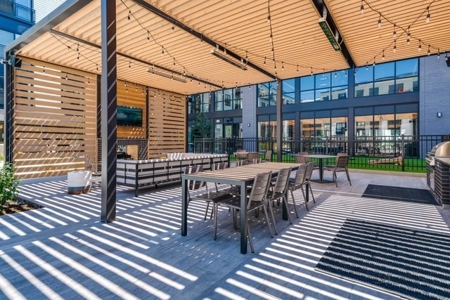 750 Hawthorn Row - Photo 13