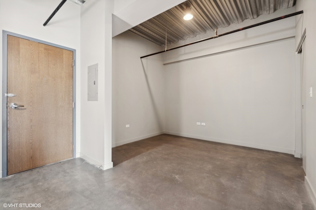 1241 N Milwaukee Avenue - Photo 8