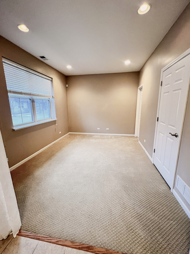 742 Summit Lane - Photo 1
