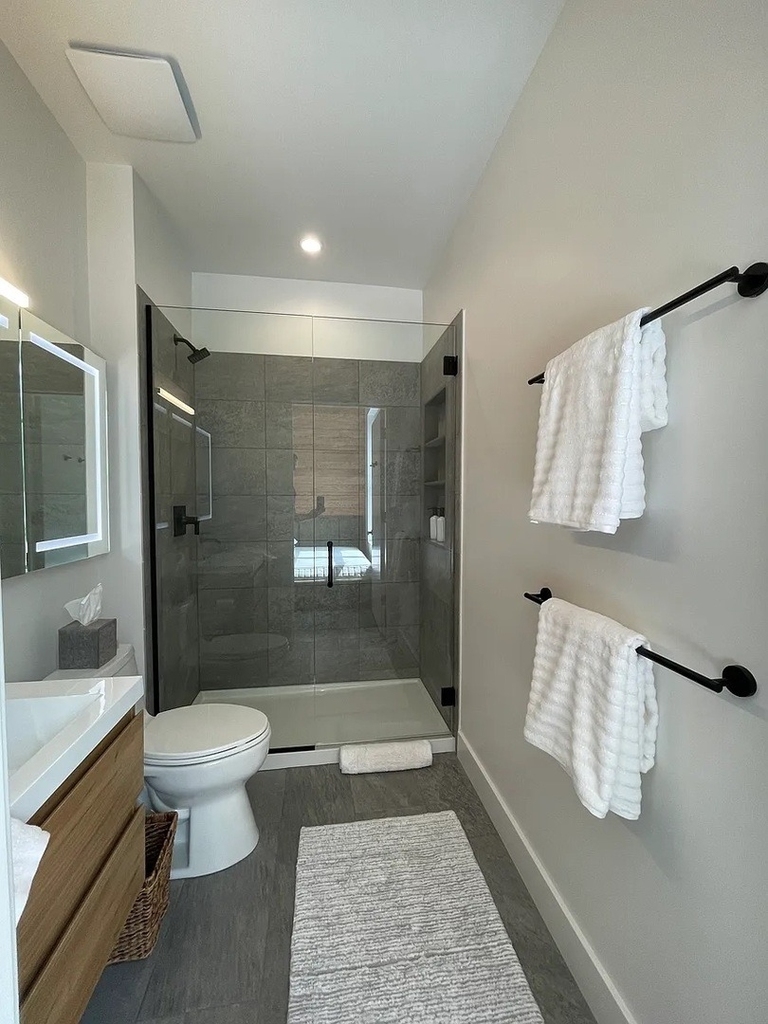 1057 N Wolcott Avenue - Photo 14