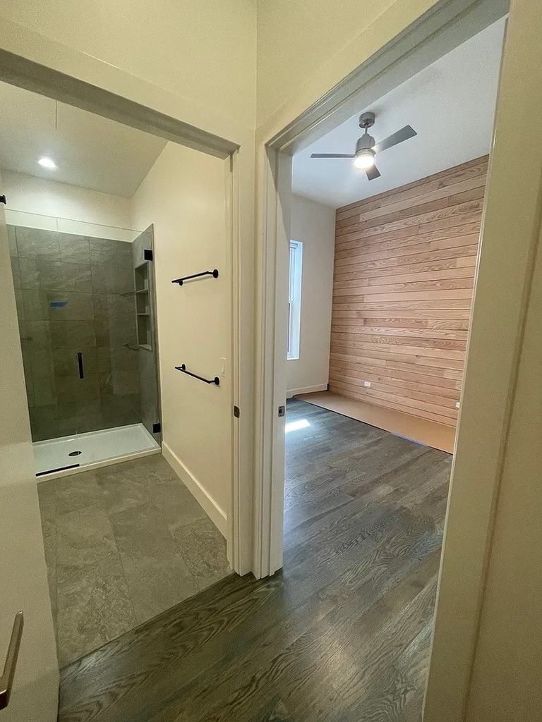 1057 N Wolcott Avenue - Photo 19