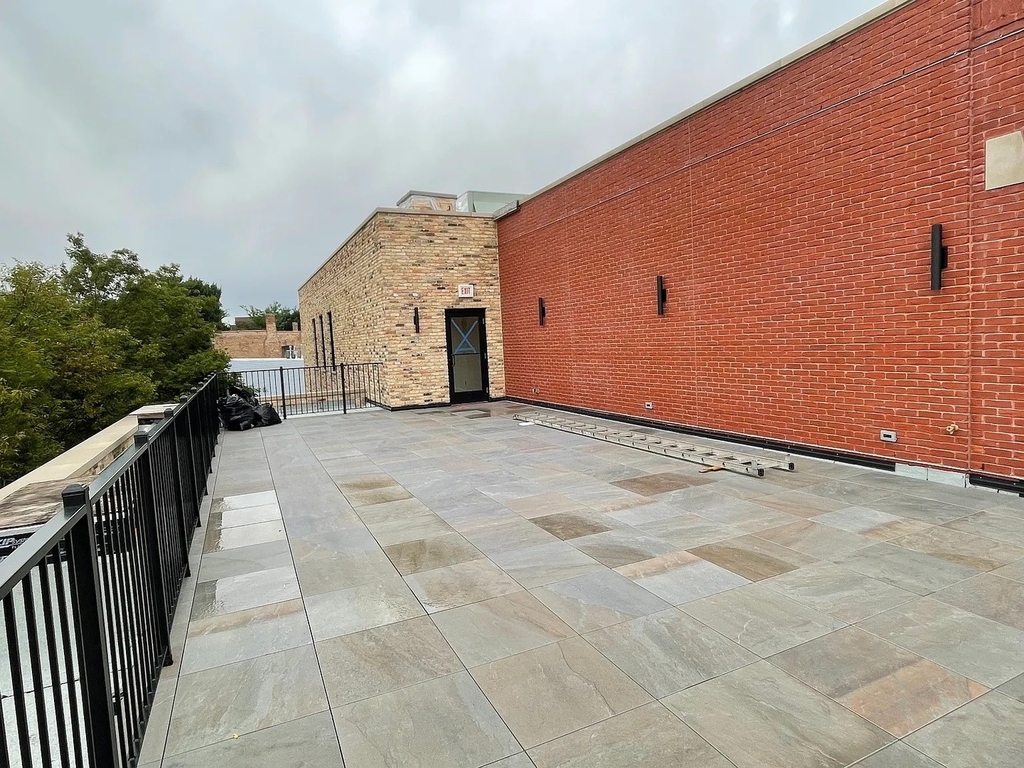 1057 N Wolcott Avenue - Photo 23