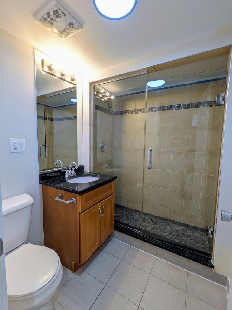 2619 N Hamlin Avenue - Photo 11