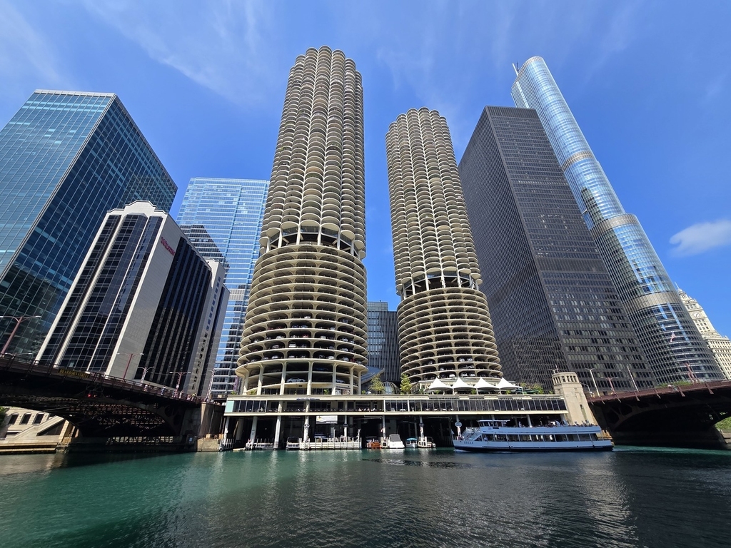 300 N State Street - Photo 1