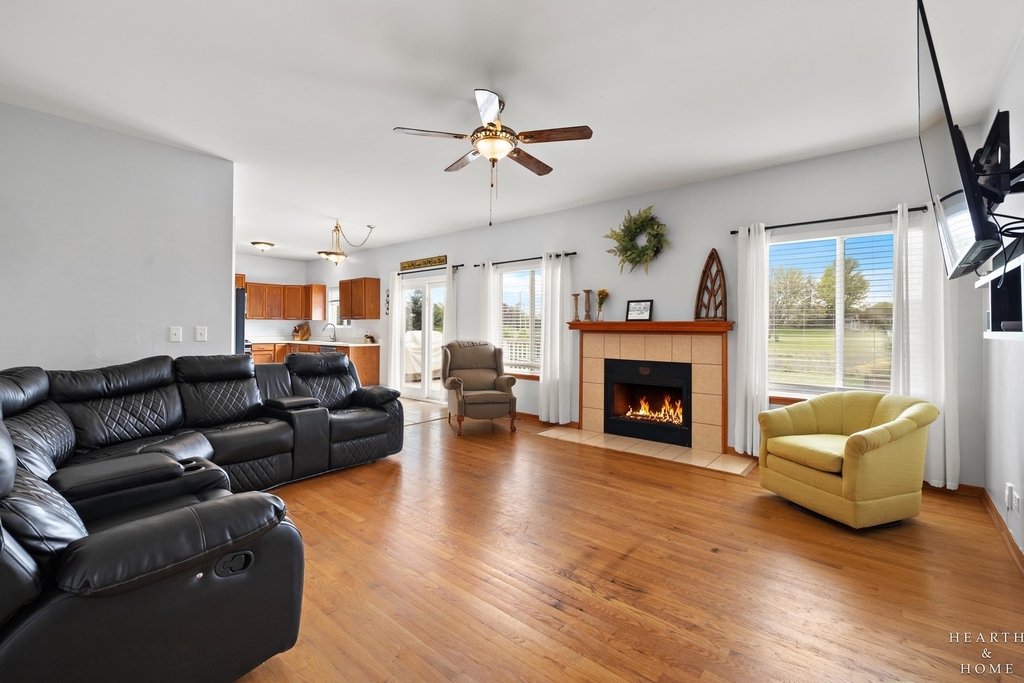2039 Greenview Drive - Photo 9