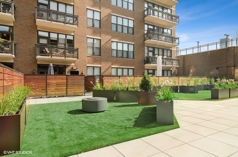 849 N Franklin Street - Photo 29