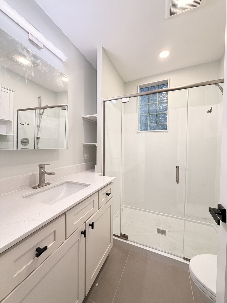 2342 N Kimball Avenue - Photo 4