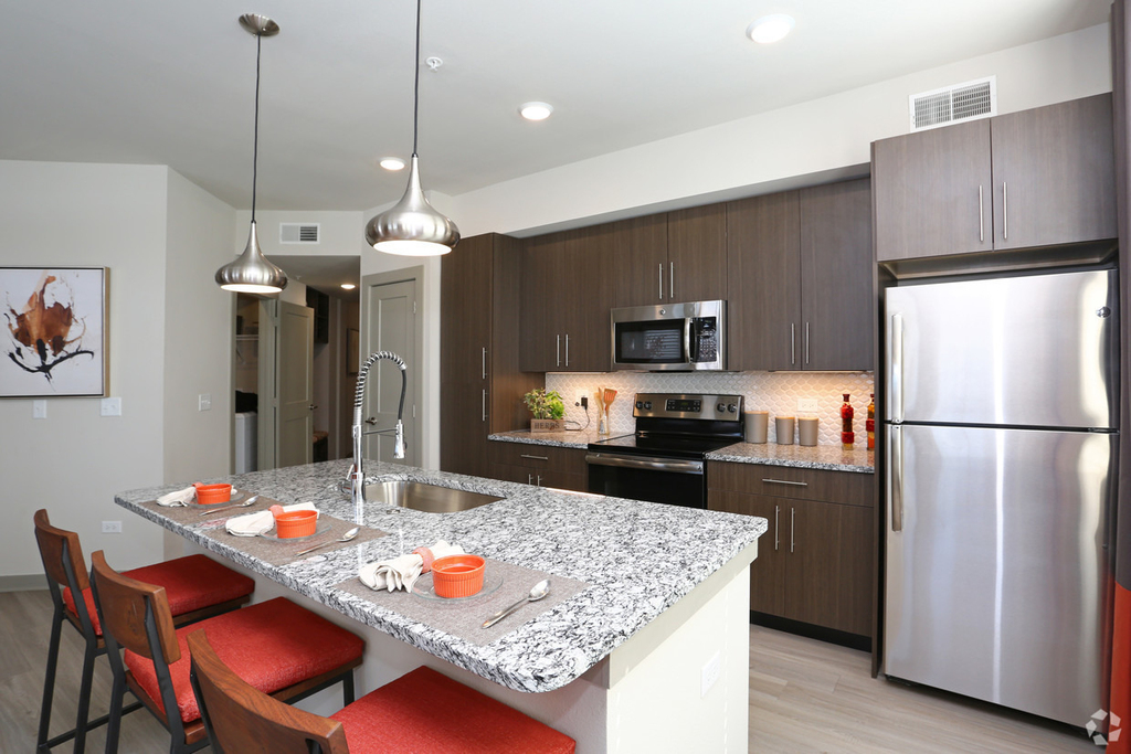 690 E Algonquin Road - Photo 7