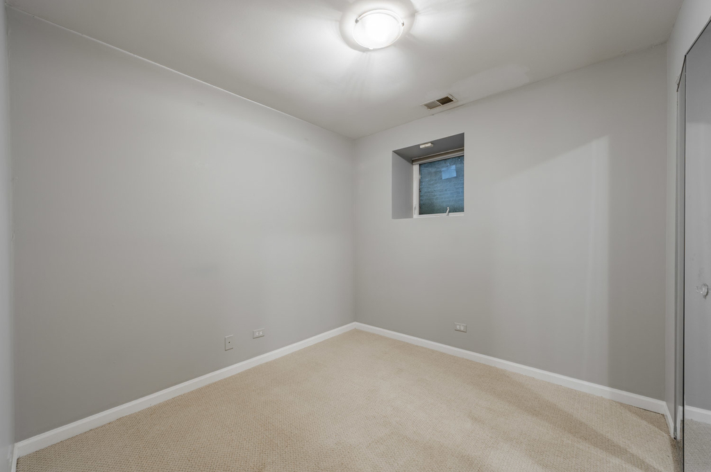 1017 W Dakin Street - Photo 16