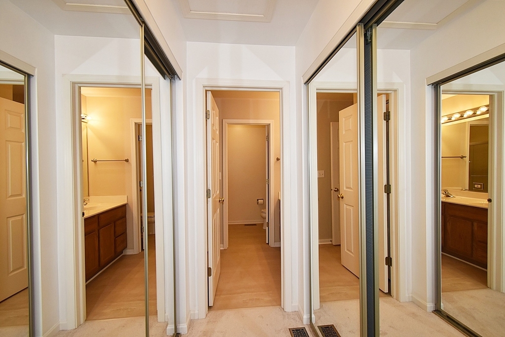 312 Fairmont Court - Photo 19