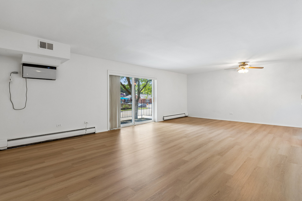 2424 E Oakton Street - Photo 1
