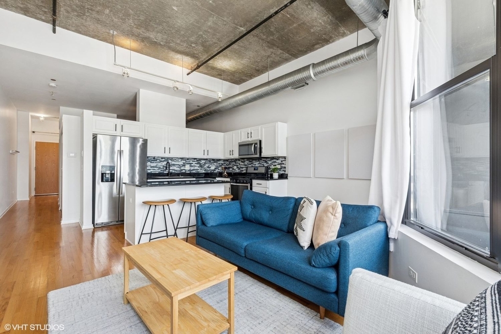849 N Franklin Street - Photo 4