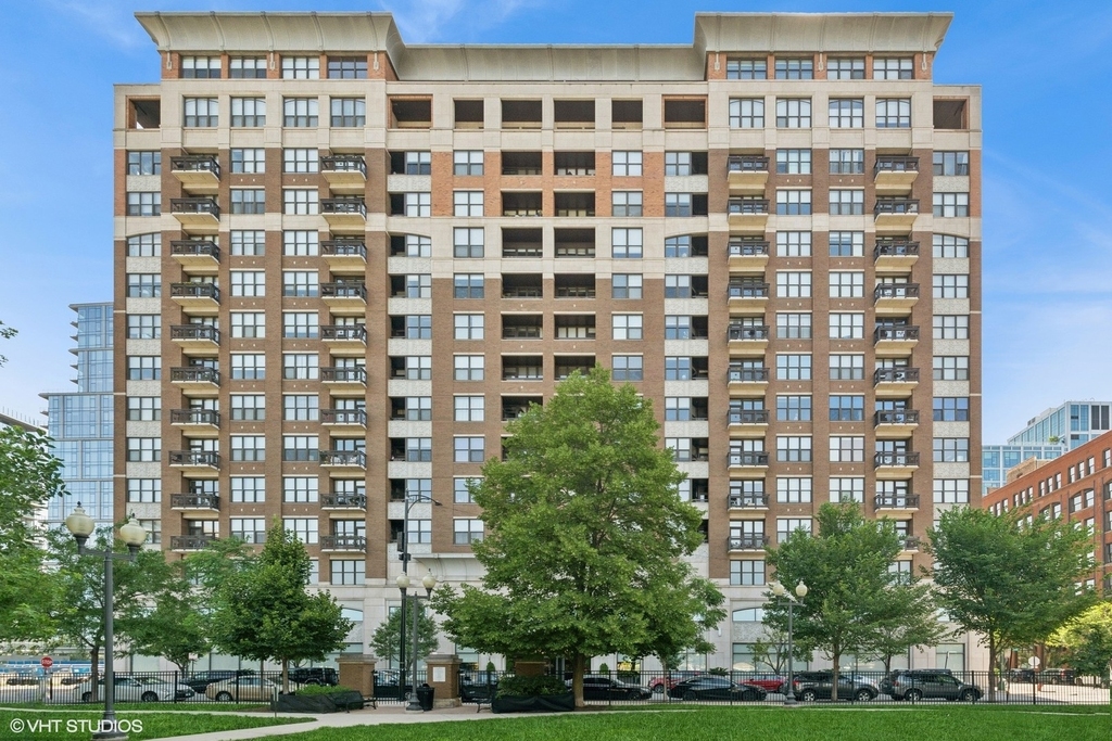 849 N Franklin Street - Photo 35