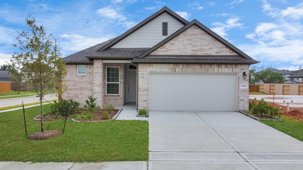 7630 Terramar Bay Lane - Photo 0