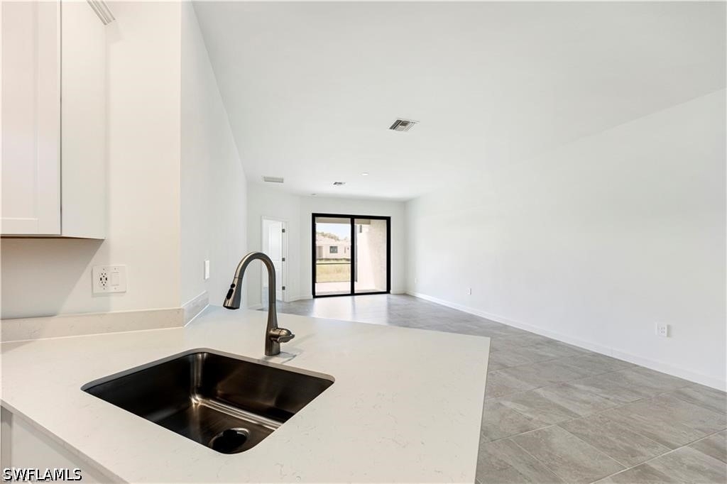 19749 Hinkley Drive - Photo 11