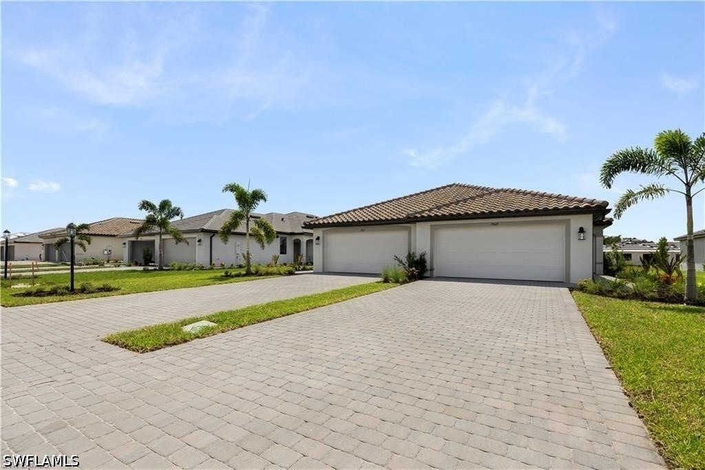 19749 Hinkley Drive - Photo 1