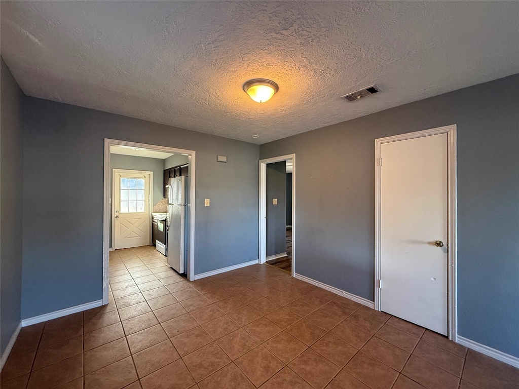 104 S 5th Street - Photo 6