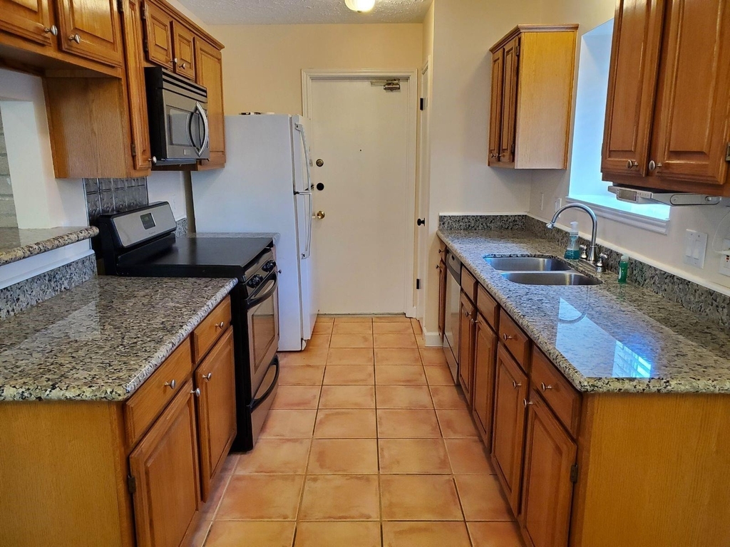14123 Kathi Lynn Lane - Photo 5