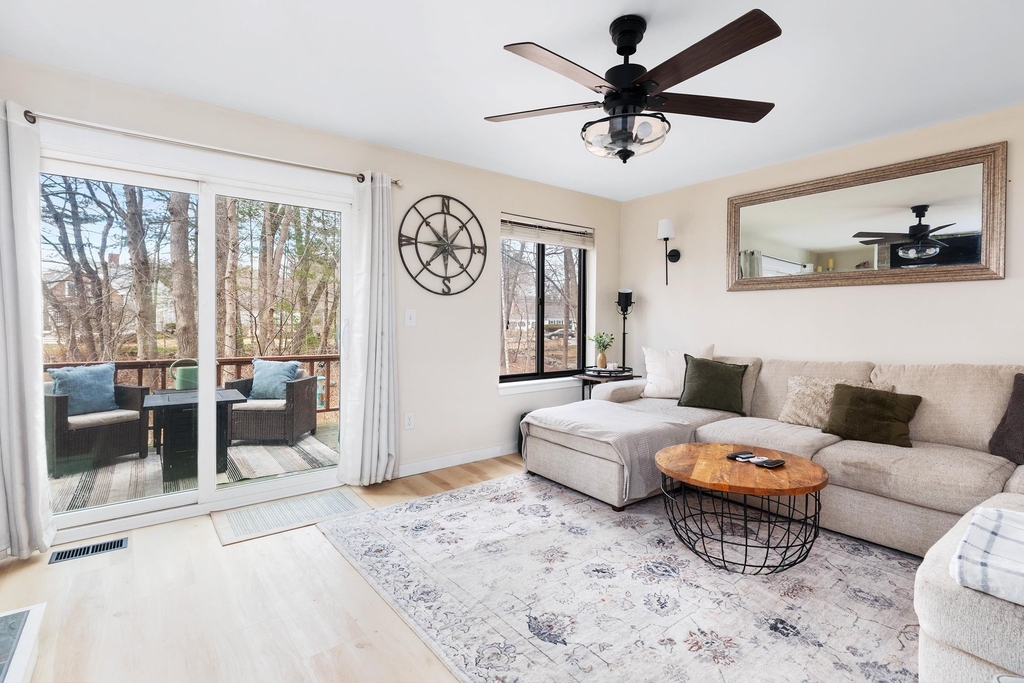 65 Dunvegan Woods - Photo 5