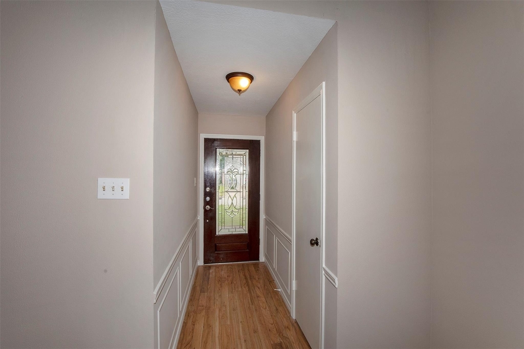 15707 Caprock Drive - Photo 2