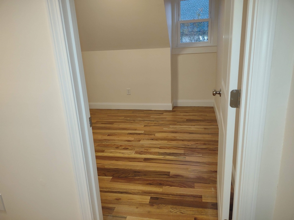 394 Union - Photo 20