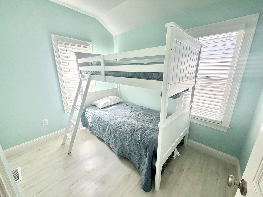 28 Concord - Photo 8