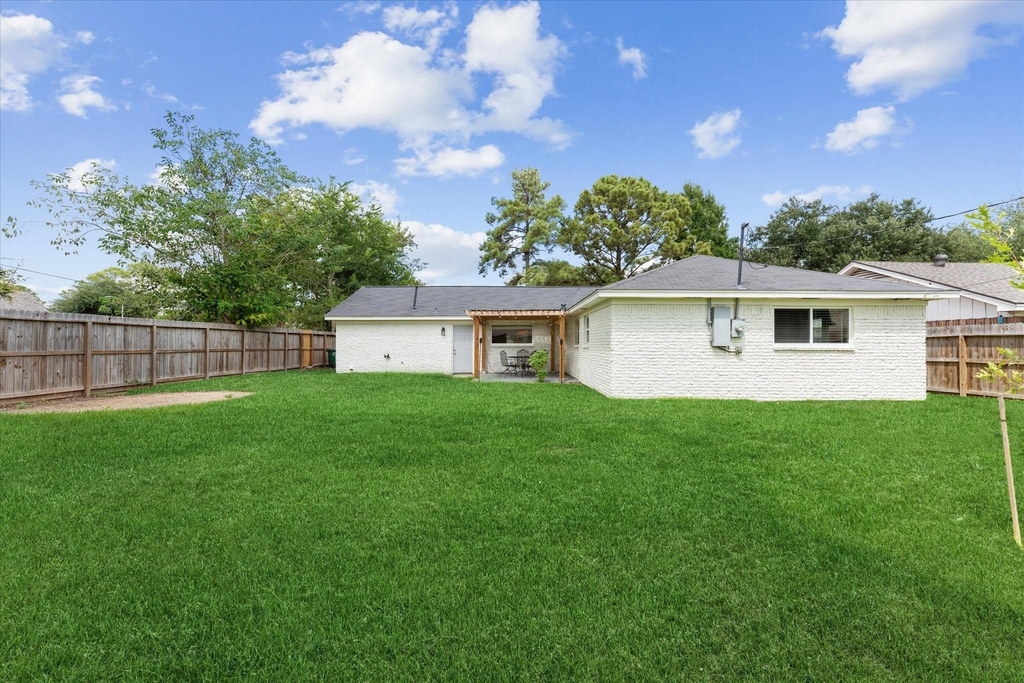 9639 Vogue Lane - Photo 30